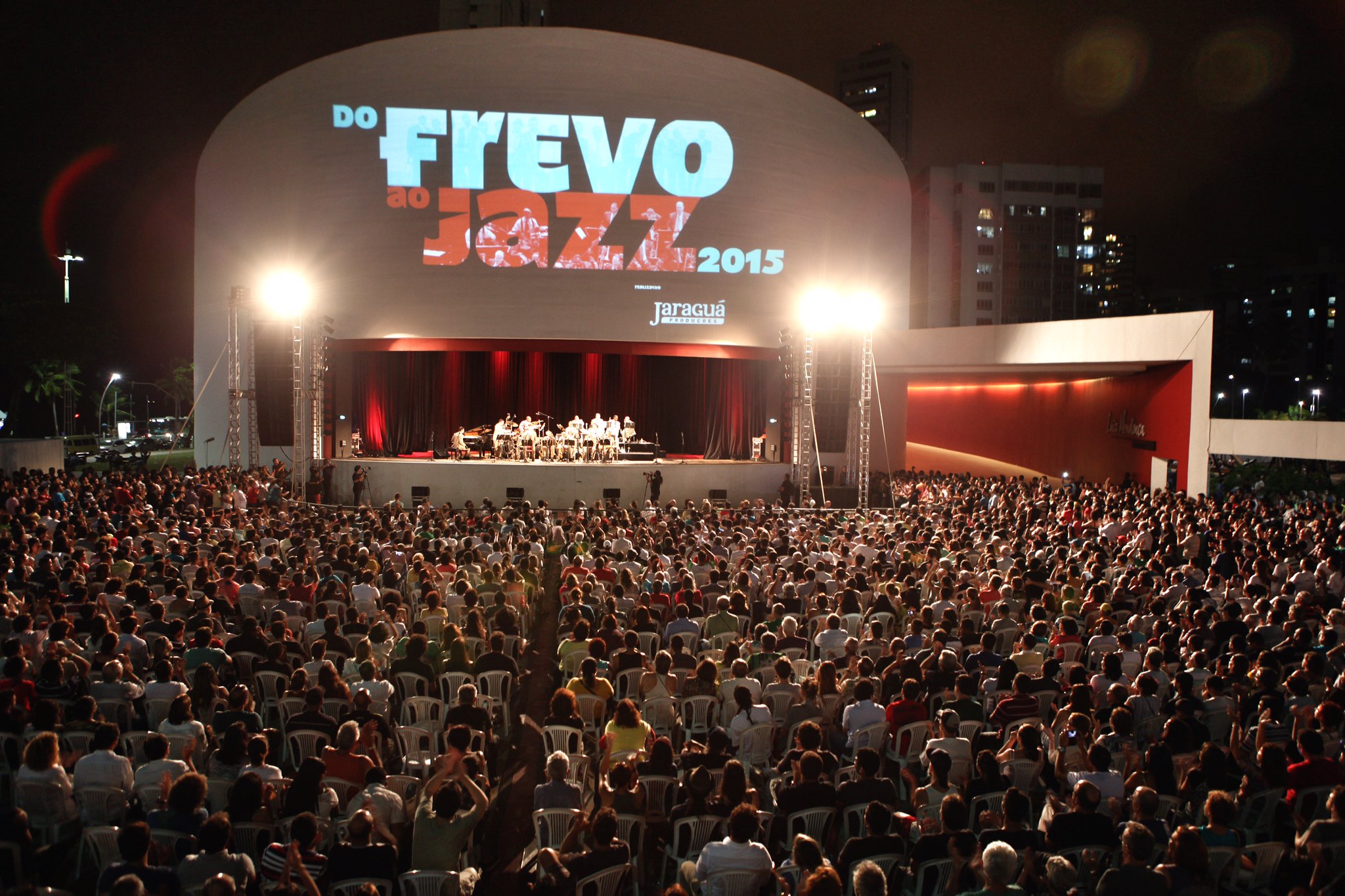 DO FREVO AO JAZZ - SPOK FREVO ORQUESTRA